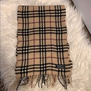 Vintage Burberry traditional nova check scarf